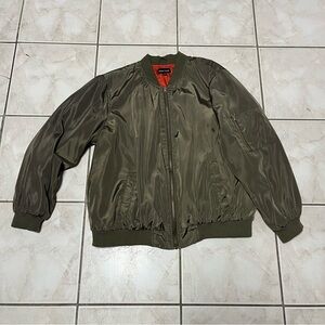 New Look Women’s Size 2XL Green Zip Up Bomber Jacket (See Description)